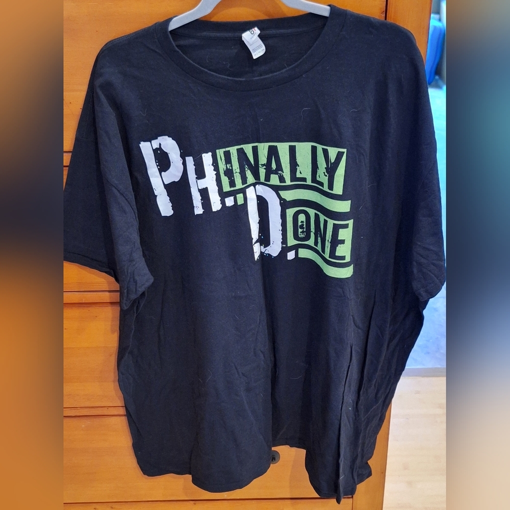 Black and Green Graphic Mens T-Shirt